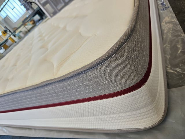 Deluxe Orthopaedic Mattress