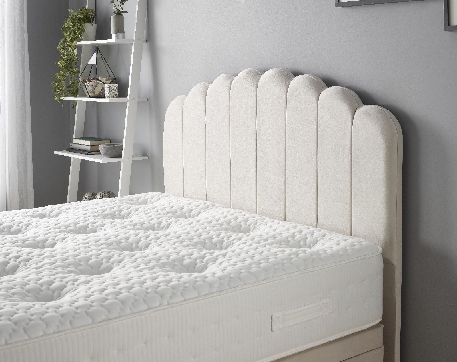 Curve Ottoman Divan Bed
